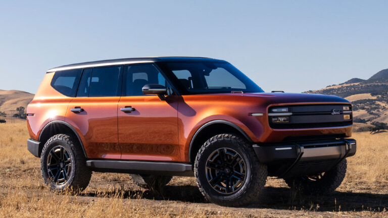 Scout Traveler SUV (2026 electric off-roader revival)
